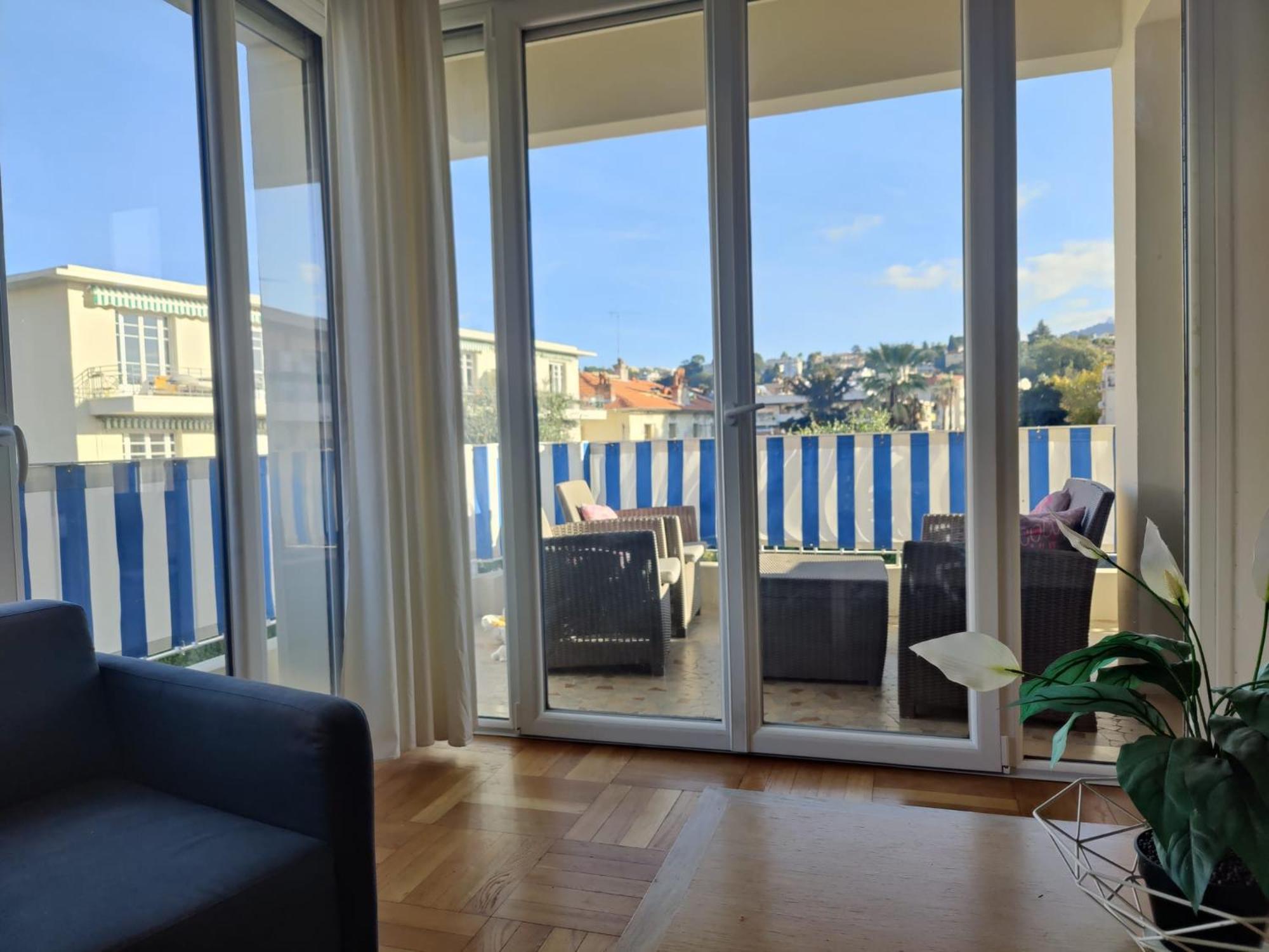 Grand Appartement Terrasse Parking Nice Exterior photo